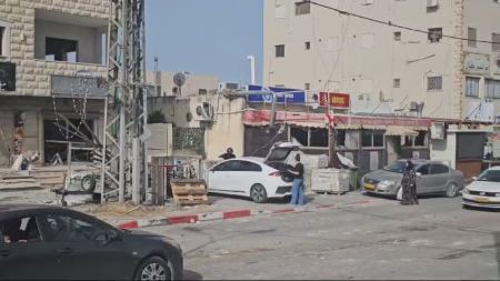 العنف : مقتل شابة في الرملة وتفجير حافلة في يافا ومحل تجاري في الجديدة المكر